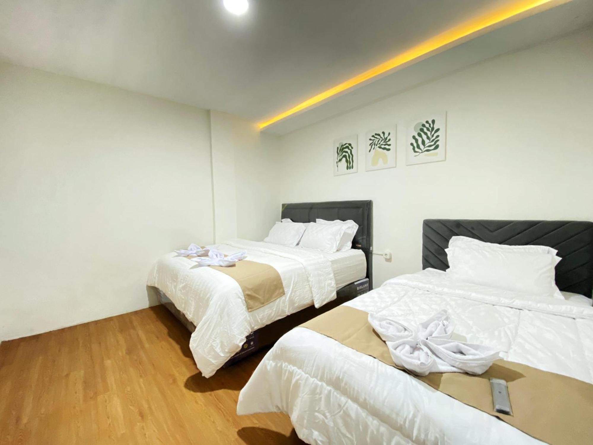 Double D Guesthouse Syariah Bukittinggi Buitenkant foto