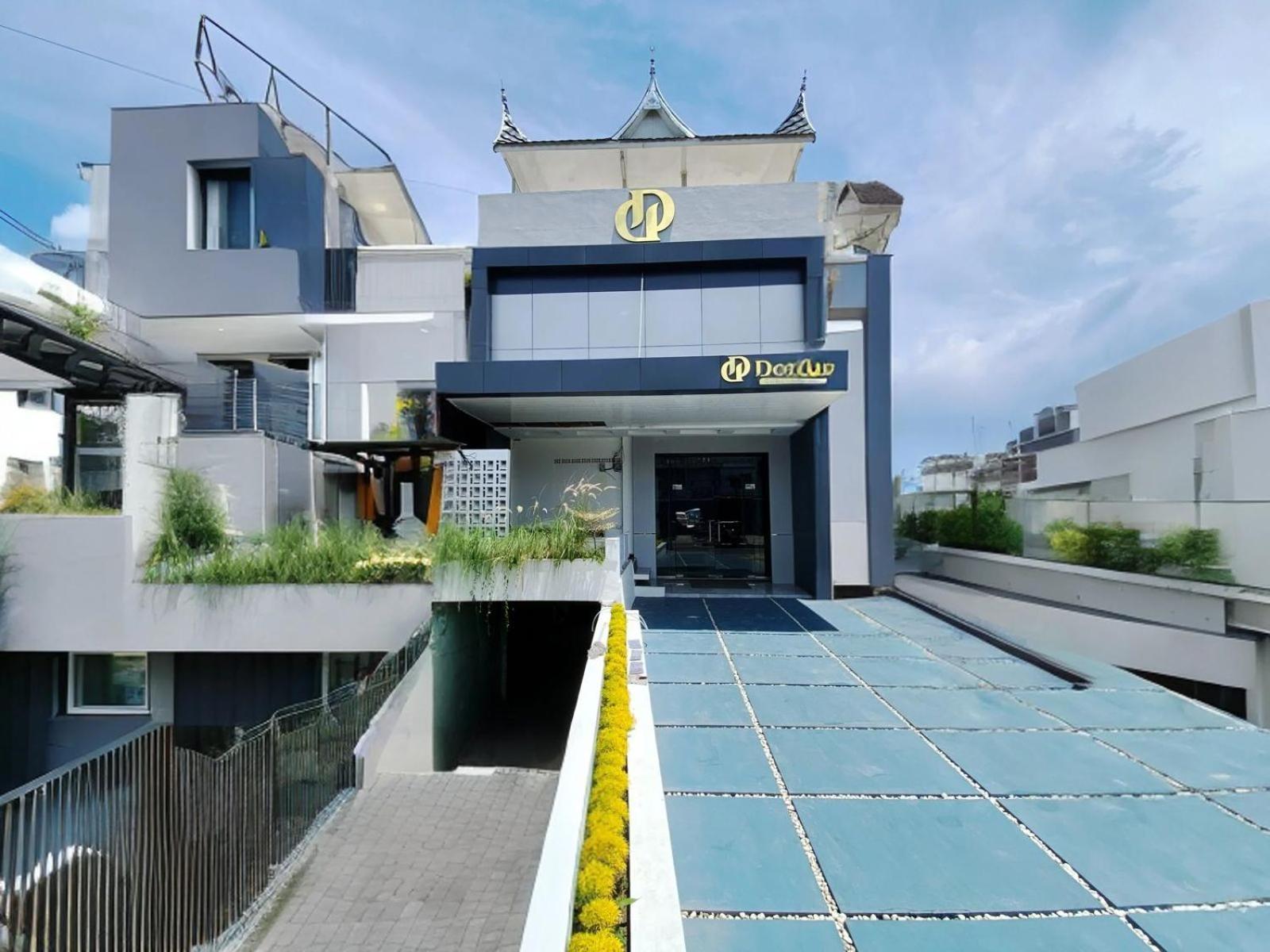 Double D Guesthouse Syariah Bukittinggi Buitenkant foto