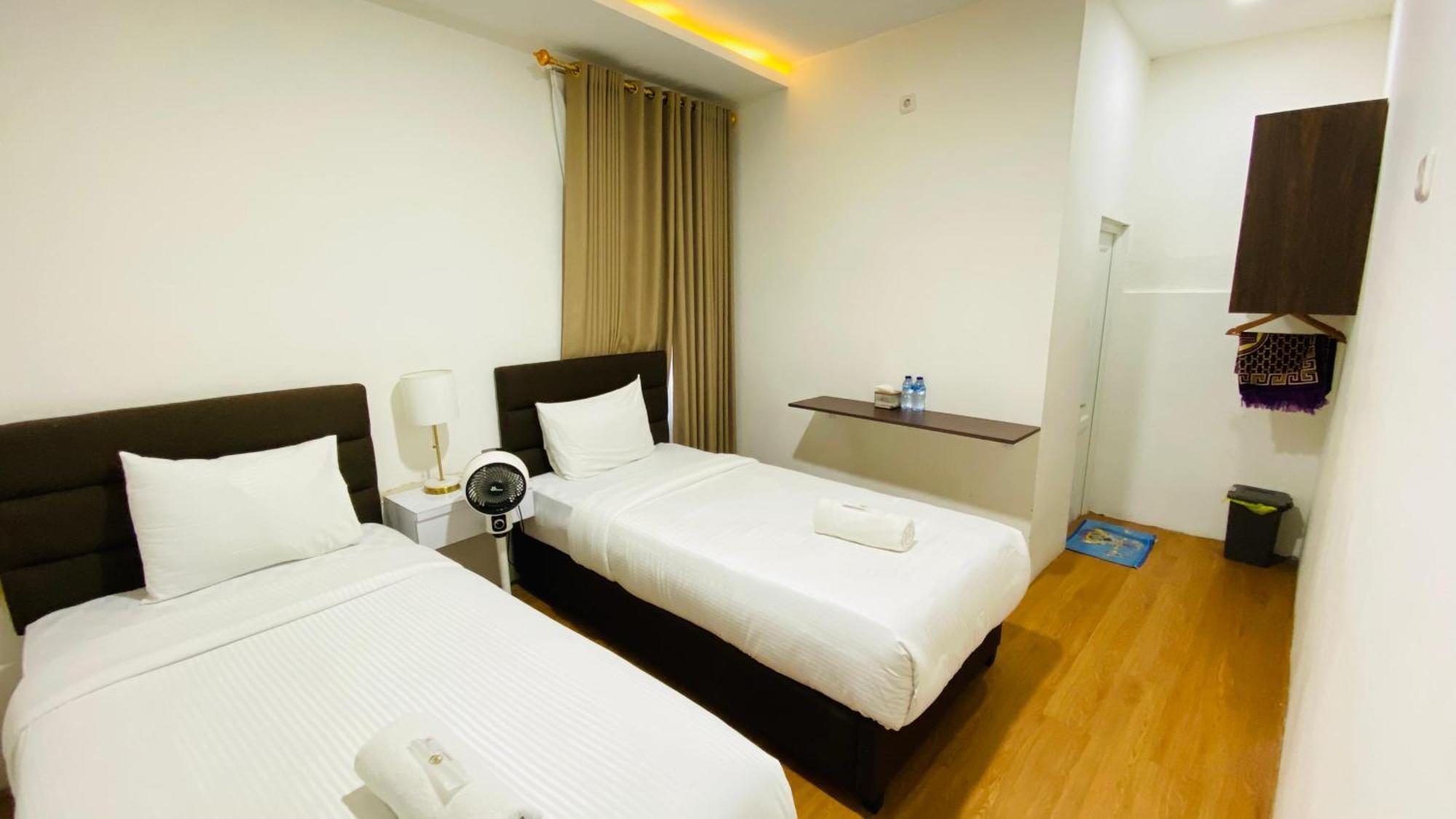 Double D Guesthouse Syariah Bukittinggi Buitenkant foto